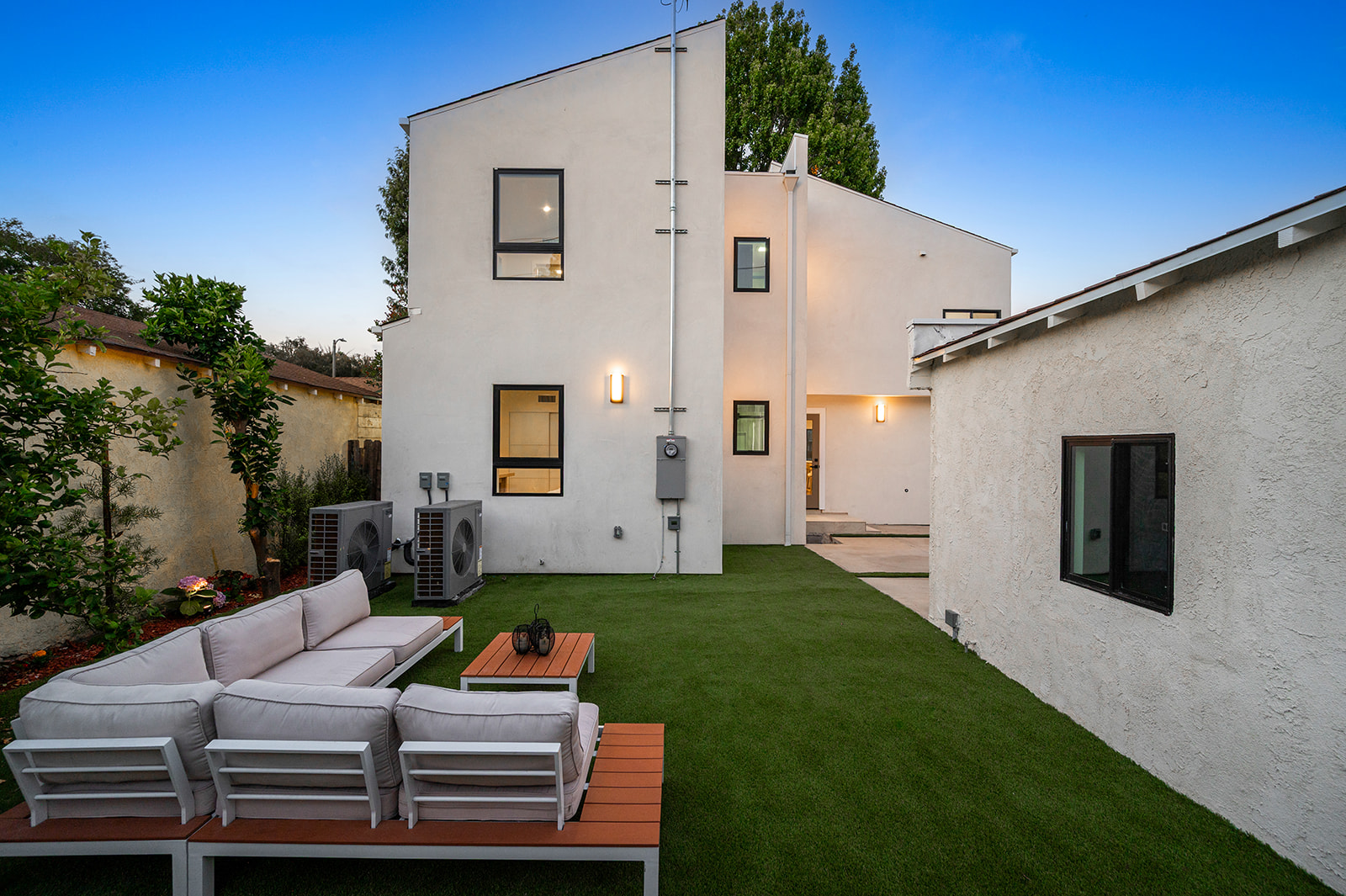 2843 Stoner Ave · photo 65
