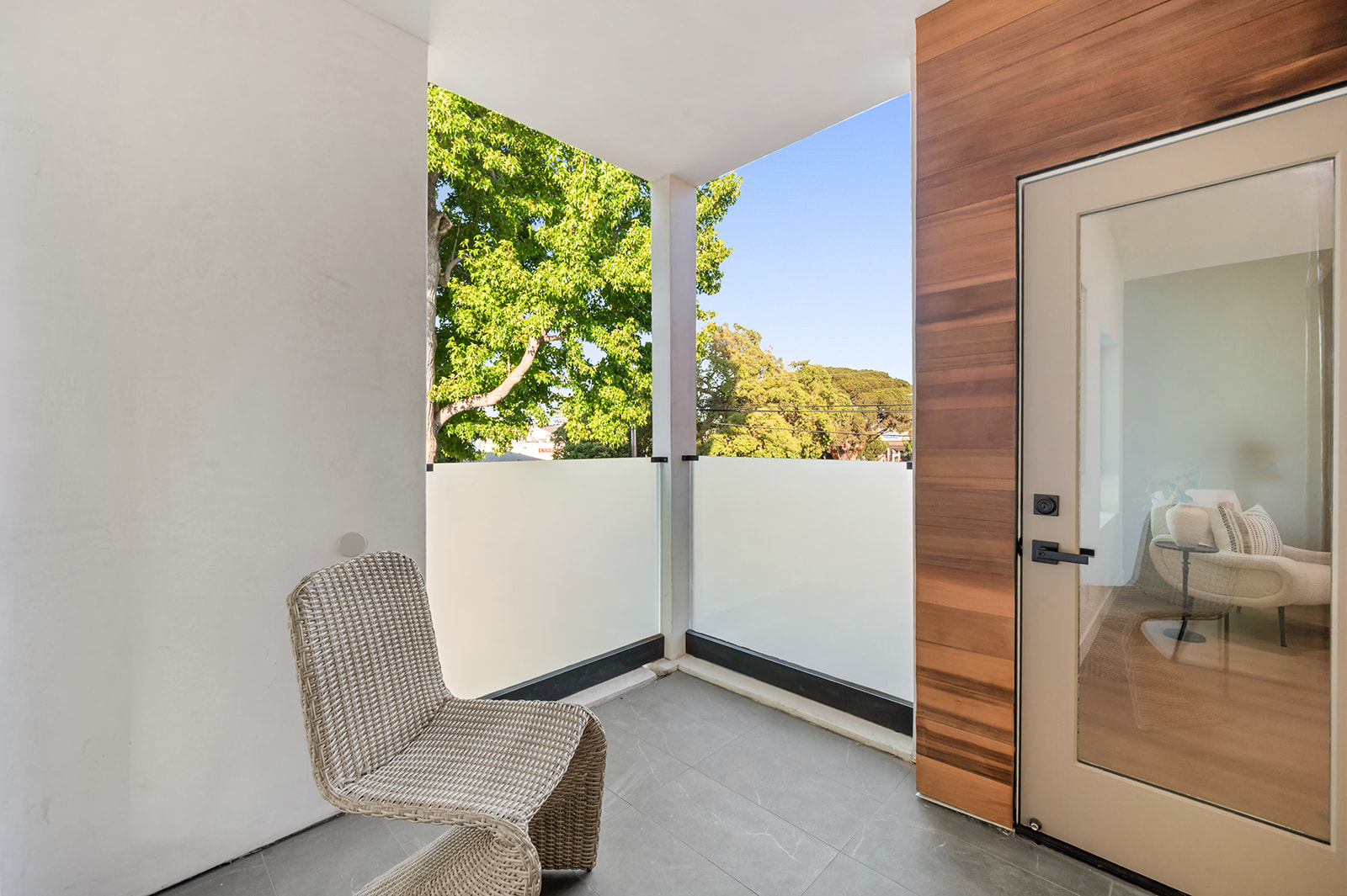 2843 Stoner Ave · photo 57