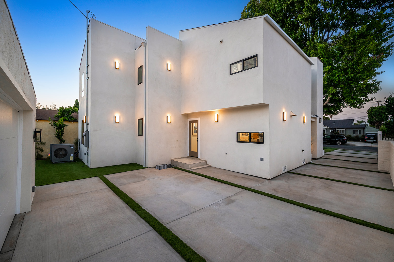 2843 Stoner Ave · photo 60