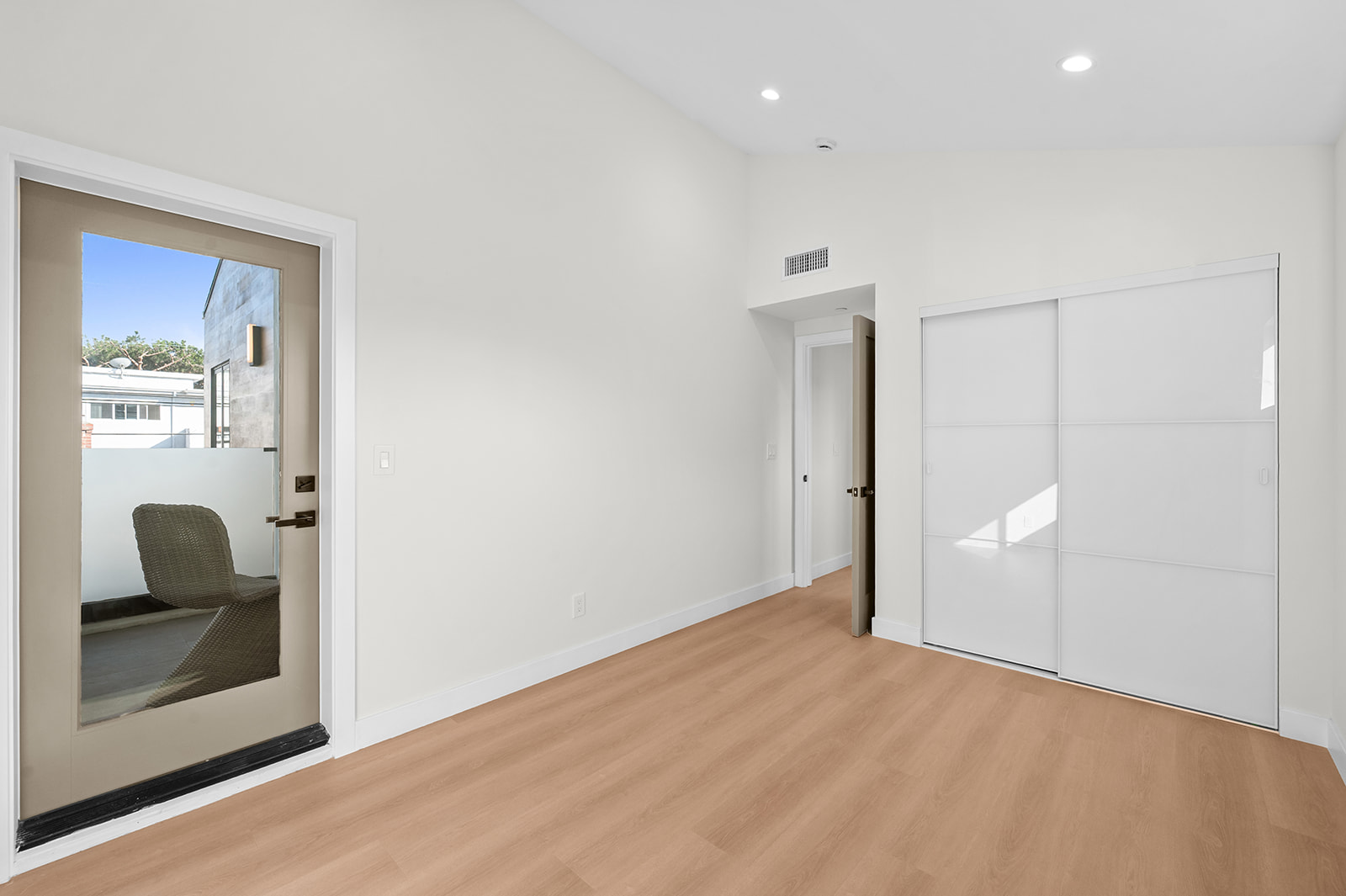 2843 Stoner Ave · photo 55