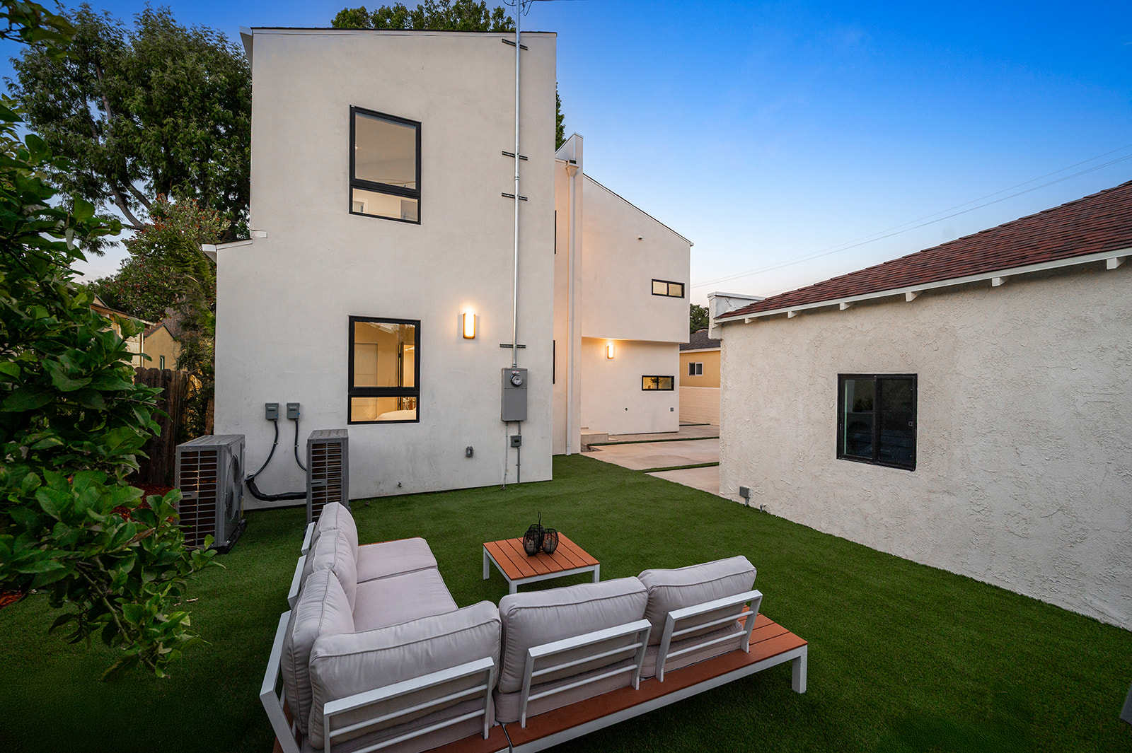 2843 Stoner Ave · photo 70